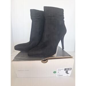 Worthington Brontë Black Suede Heeled Ankle Boots 11M Memory Foam- NIB